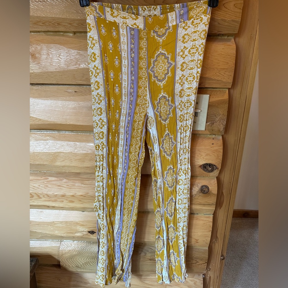 Le Lis Boho Flare Pants